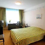 Dzingel Hotel 3*