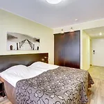 Dzingel Hotel Tallin