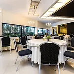 Dzingel Hotel Reval
